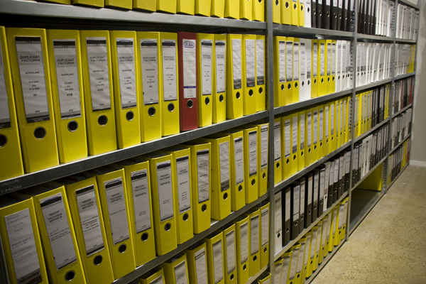 het archief  |  die Archive  |  the archive
